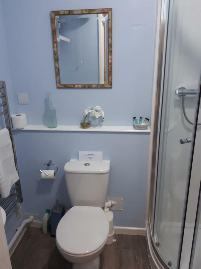 Santi Bhavana Bed & Breakfast Westbury  Exterior foto